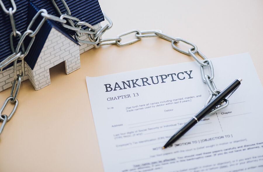 Pros & Cons of Filing Chapter 13 Bankruptcy in Florida