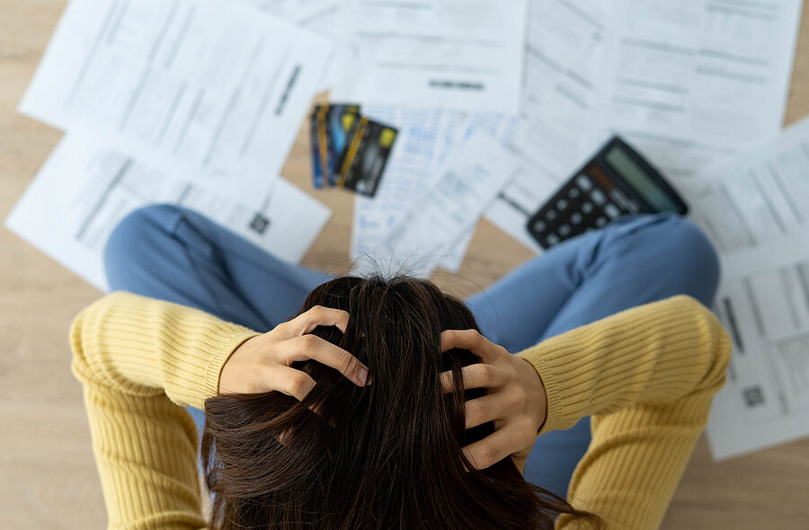 What Happens When You Stop Making Credit Card Payments?